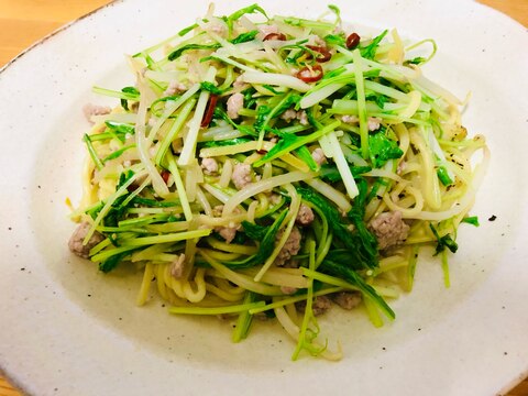 水菜とひき肉の焼きそば